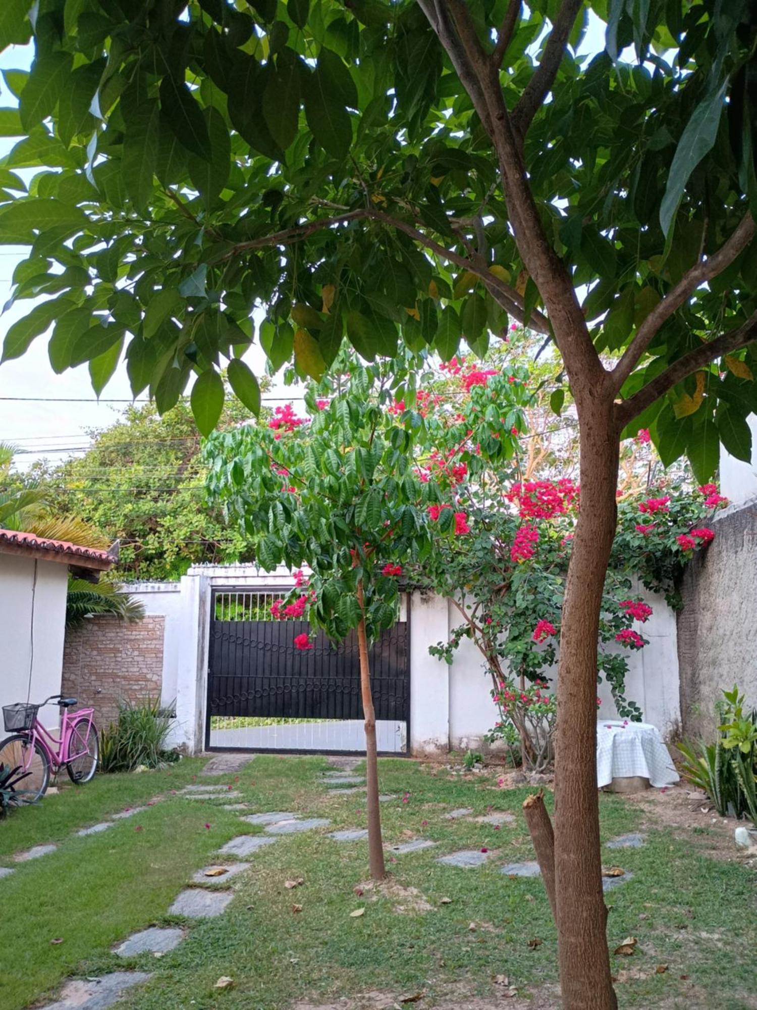 B&B Pedra Do Meio Bed & Breakfast 3*
